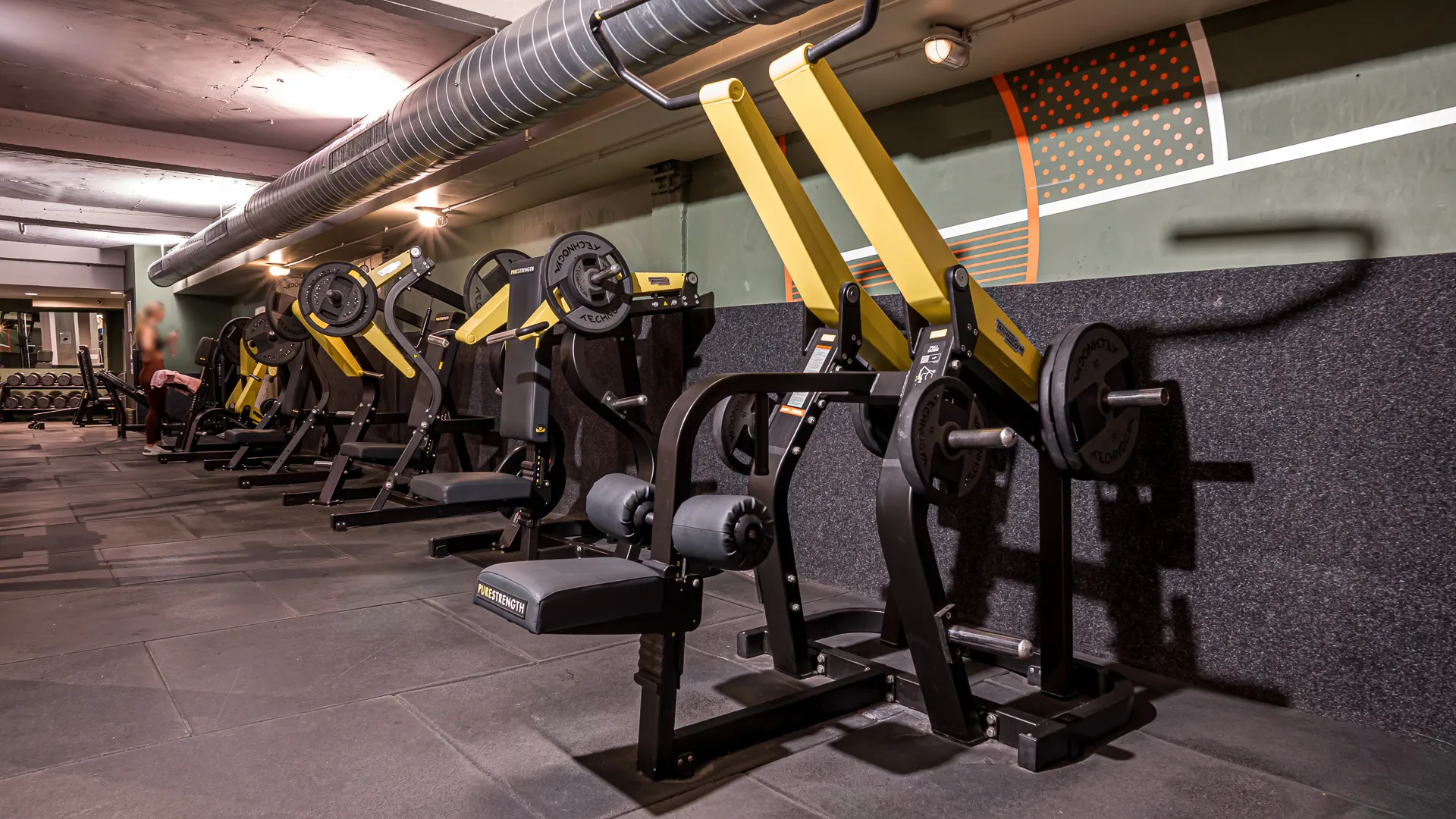 Images Basic-Fit 24/7