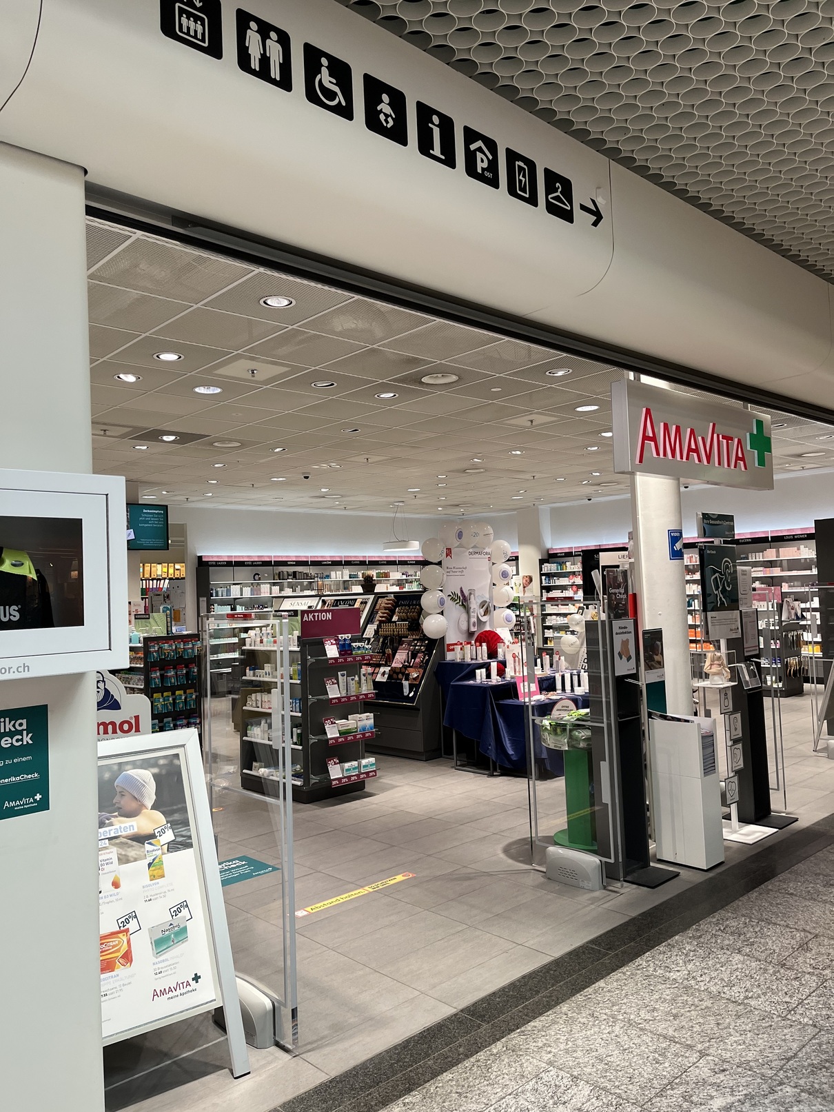 Amavita Apotheke Regensdorf, Zentrum 1 in Regensdorf