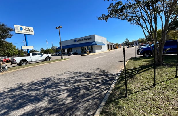 Images United Rentals