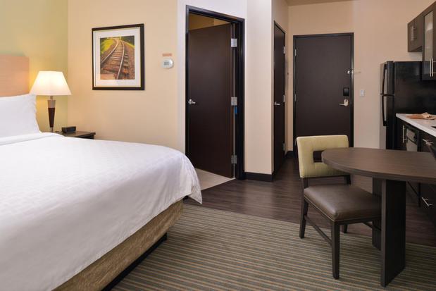 Images Candlewood Suites Austin Airport by IHG