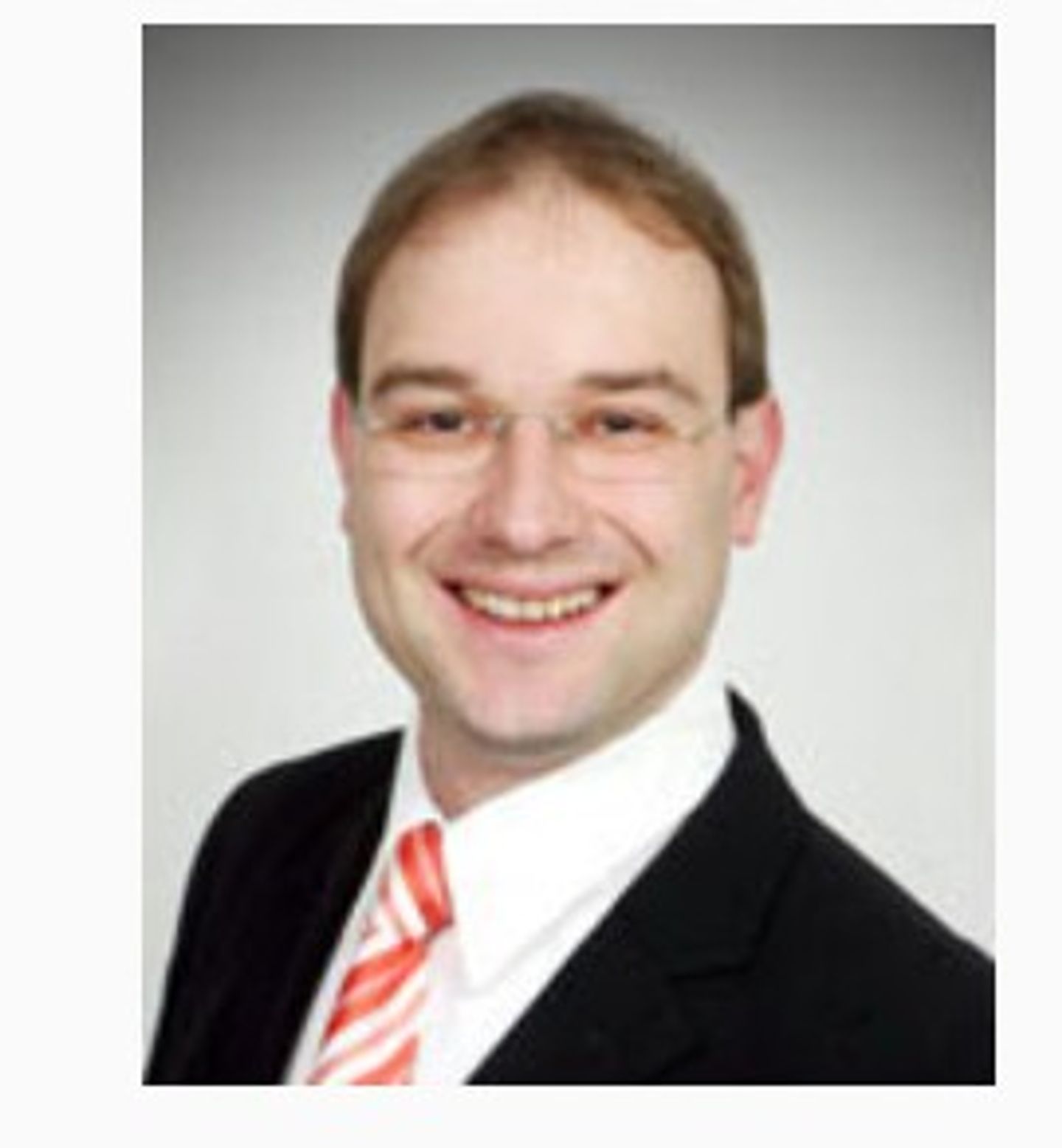 Draxler - Stangl - Dr. Stern - Stern Steuerberater, Rechtsbeistand Partnerschaft mbB, Bodenmaiser Str. 47 A in Regen