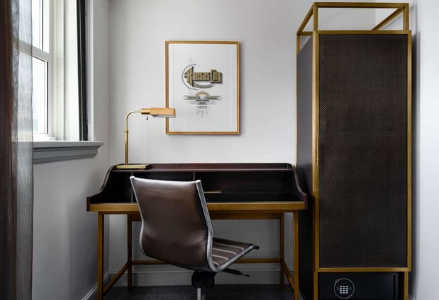 Images Hotel Phillips Kansas City, Curio Collection by Hilton