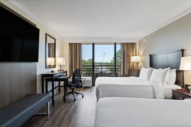Images Crowne Plaza Executive Center Baton Rouge by IHG