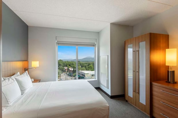 Images DoubleTree by Hilton Asheville Downtown
