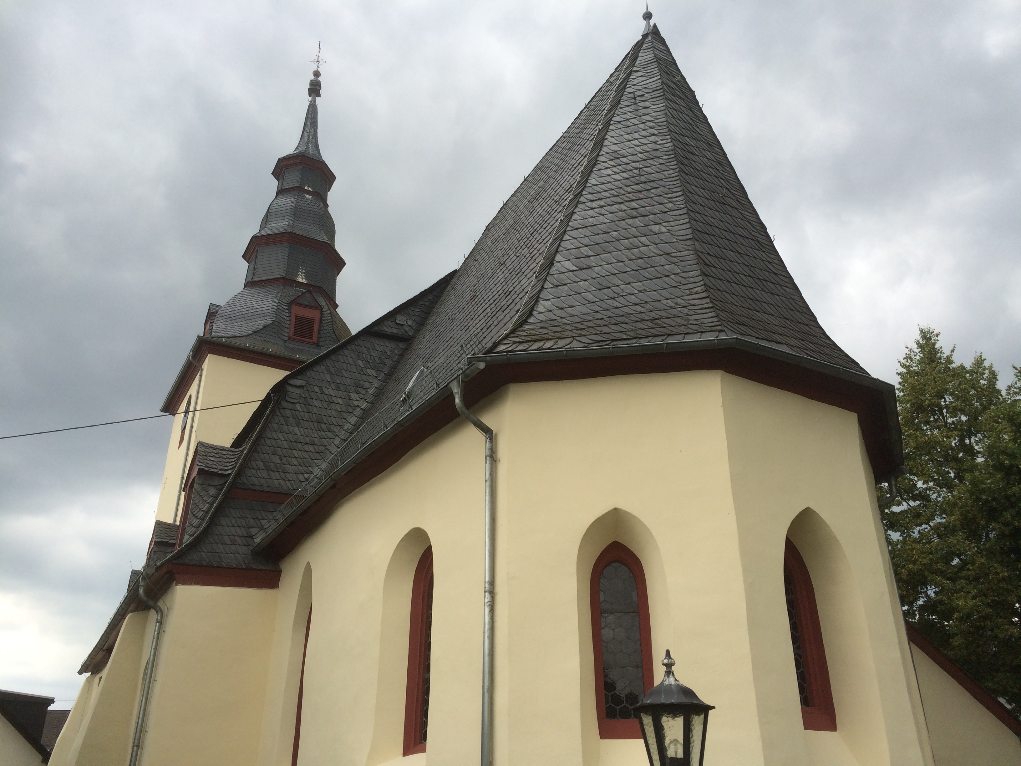 Evangelische Kirche Laufenselden - Evangelische Kirchengemeinde Laufenselden