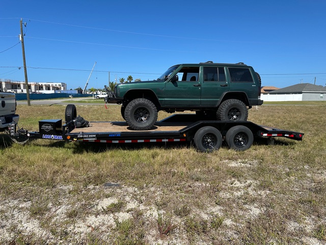 Car Trailer Cape Coral FL
Looking for a reliable car trailer in Cape Coral, FL? Look no further than Midnight Trailers! We offer top-of-the-line car trailers designed to securely transport your vehicle with ease. Whether you're moving a classic car, a race car, or just need to transport your everyday vehicle, our durable and well-maintained trailers ensure a smooth and safe journey. Trust Midnight Trailers for all your car trailer needs in Cape Coral!