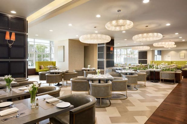 Images Embassy Suites by Hilton Los Angeles Glendale