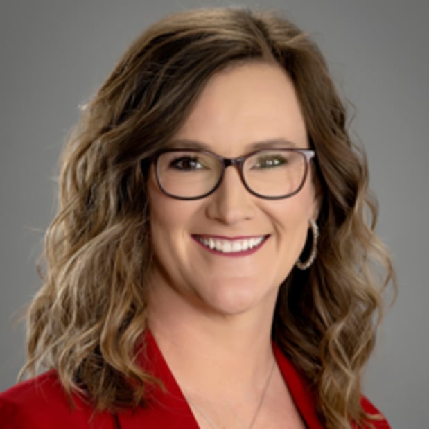 Images Edward Jones - Financial Advisor: Lisa Driscoll