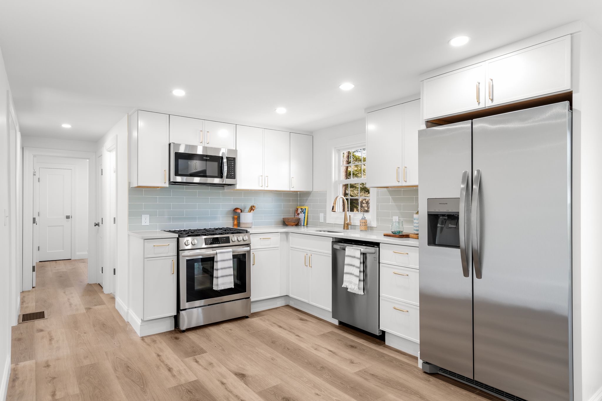 Clover Contracting LLC Image