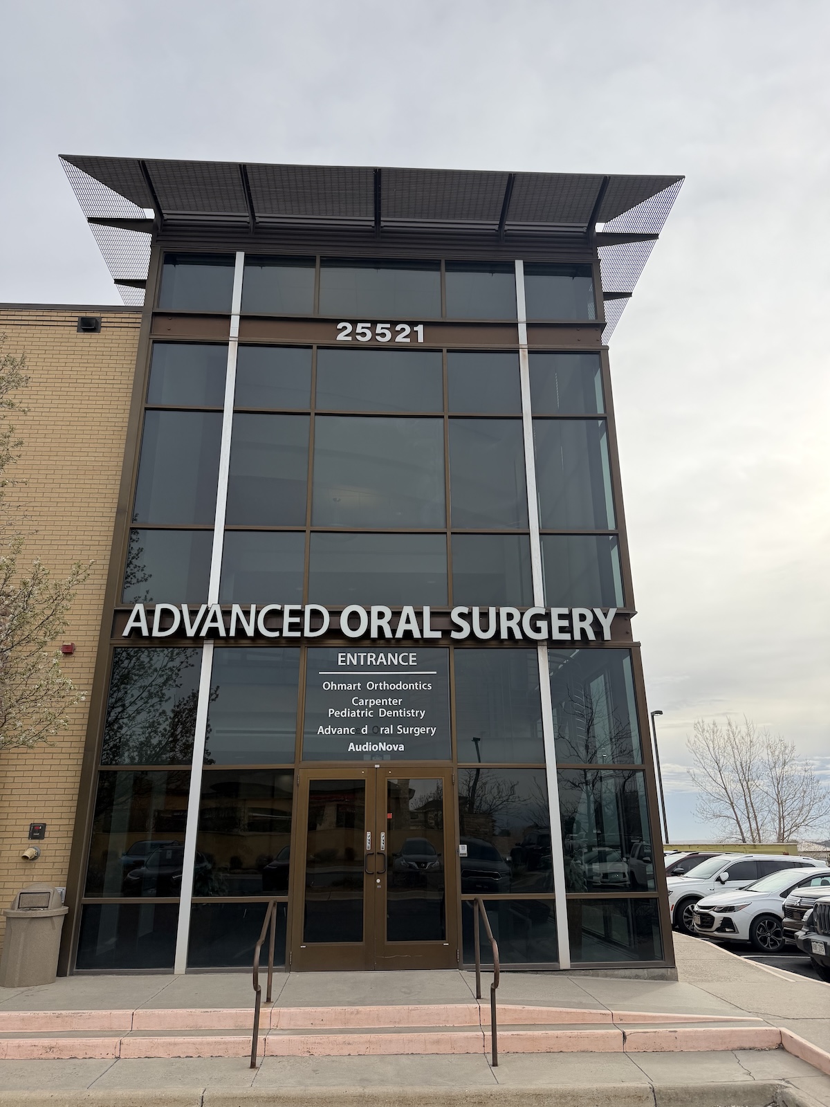 Advanced Oral & Maxillofacial Surgery