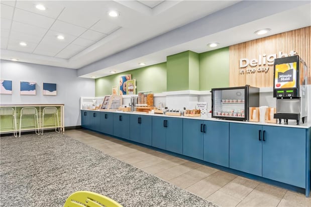 Images Spark by Hilton Mechanicsburg