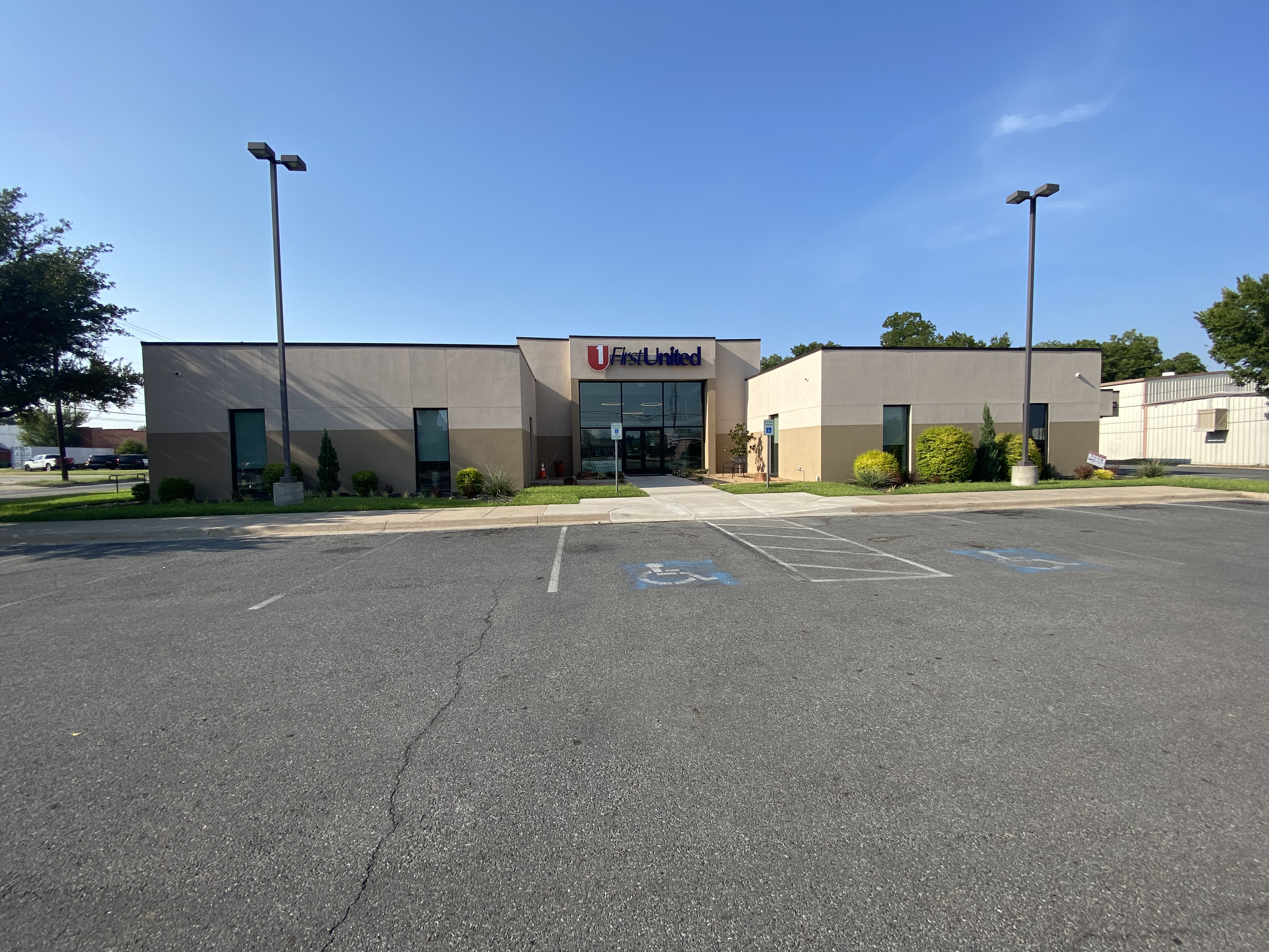 First United Bank - Gainesville Image