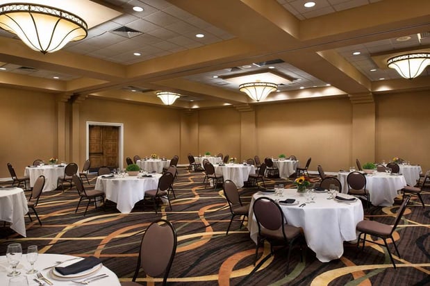 Images DoubleTree by Hilton Hotel Memphis Downtown