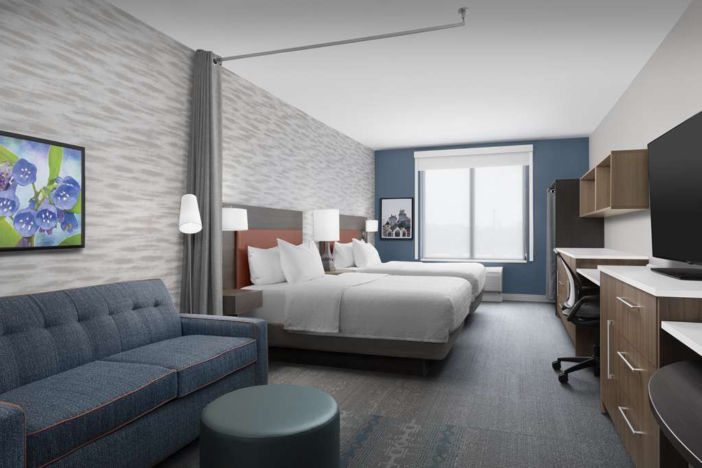 Guest room