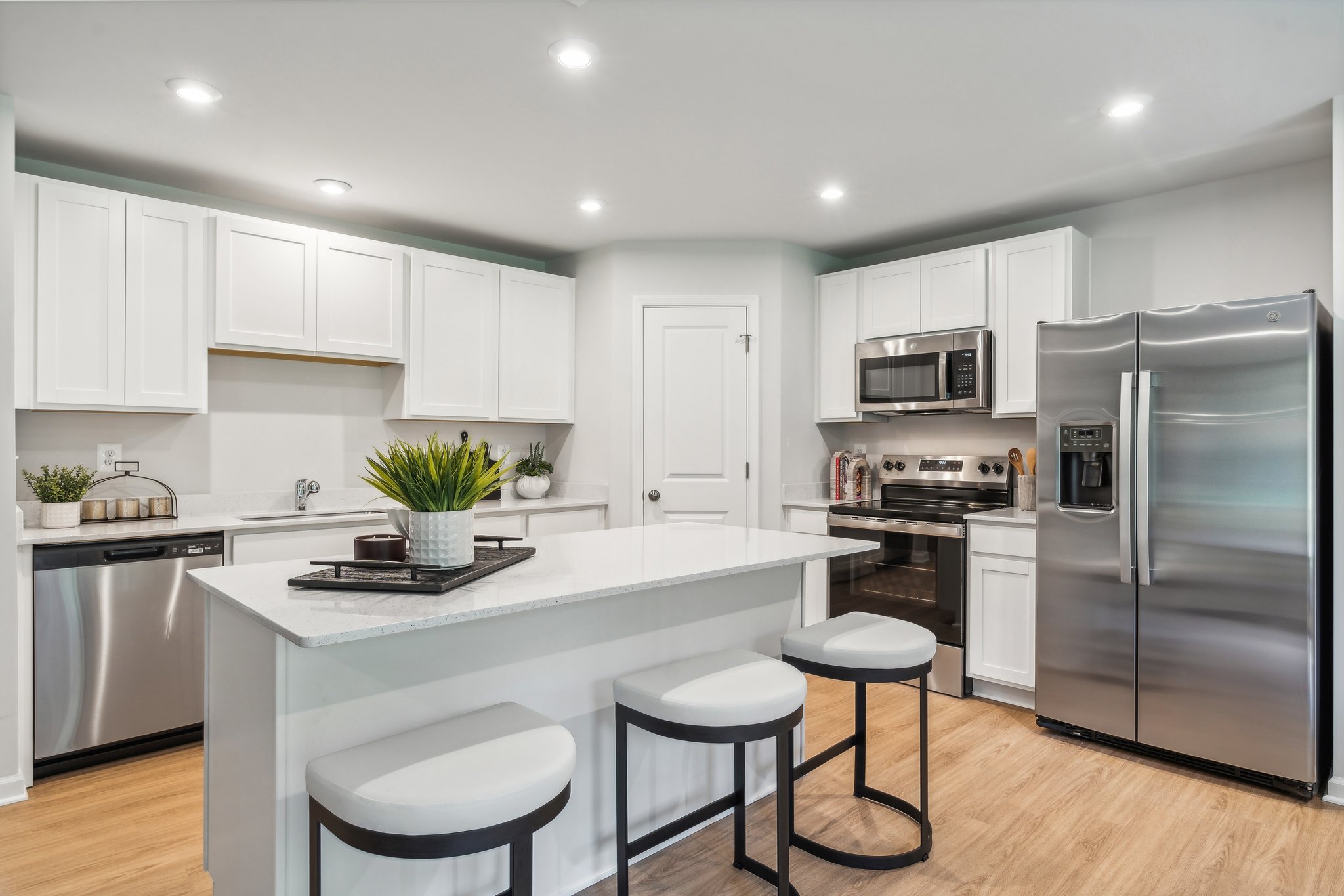 Essence at Colonial Circle by Stanley Martin Homes Image