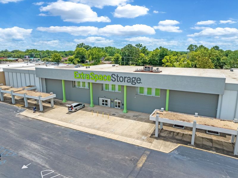 Beauty Image - Extra Space Storage at 2270 E South Blvd, Montgomery, AL 36116