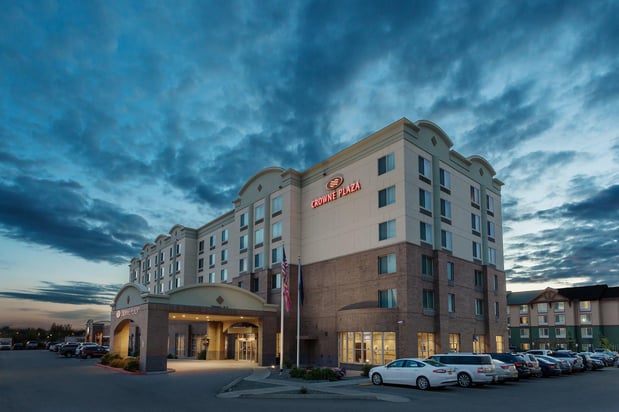 Images Crowne Plaza Anchorage-Midtown by IHG