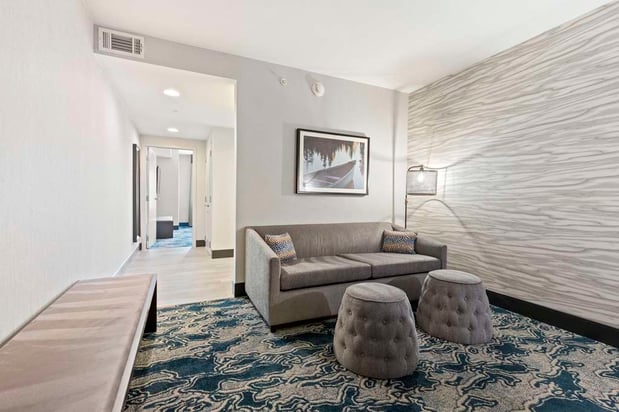 Images DoubleTree by Hilton Front Royal Blue Ridge Shadows