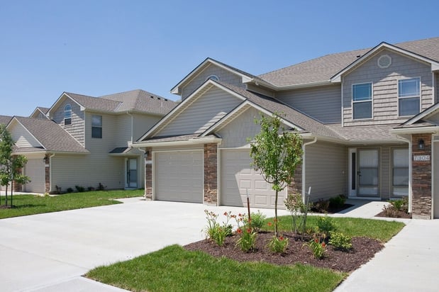 Images Arbor Mist Townhomes