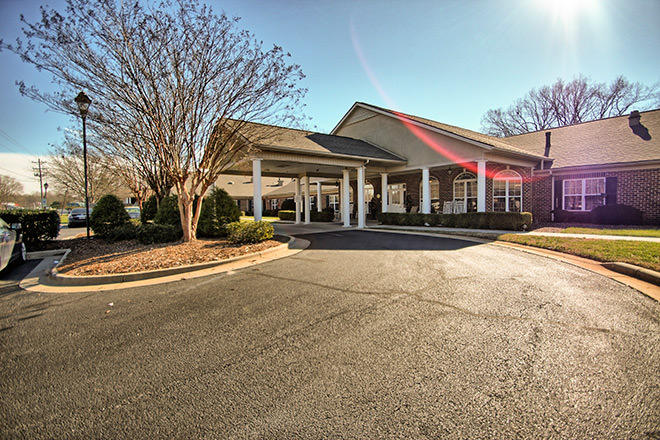 Brookdale Peachtree in Statesville, NC offers assisted living and memory care.