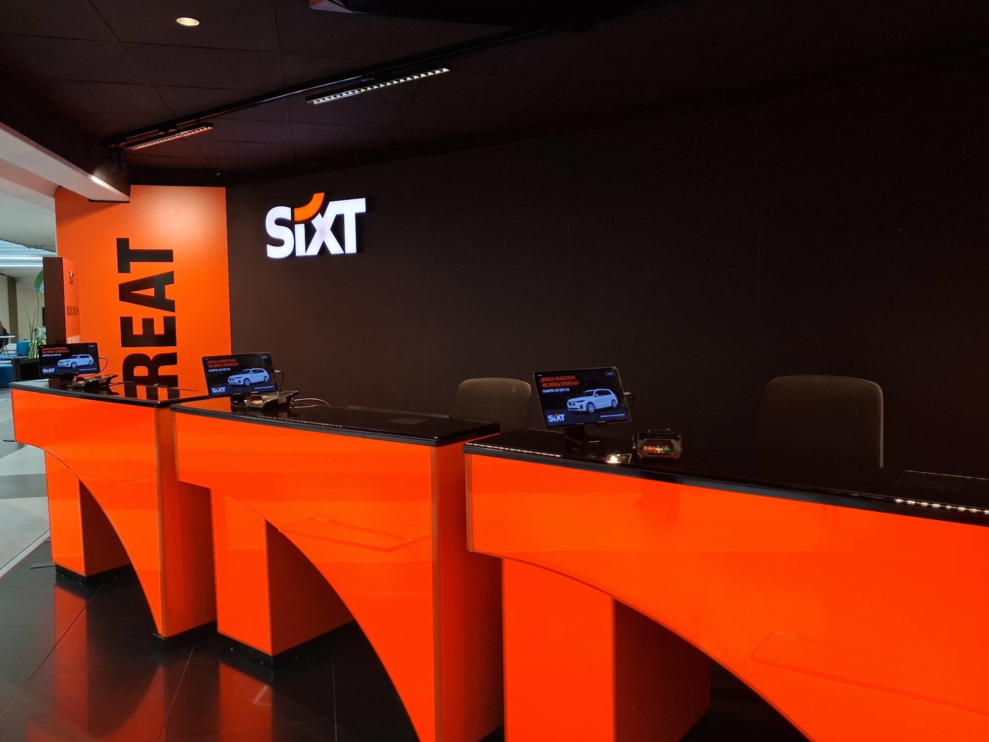 SIXT Alquiler de Coches - Bilbao Aeropuerto (BIO) 33