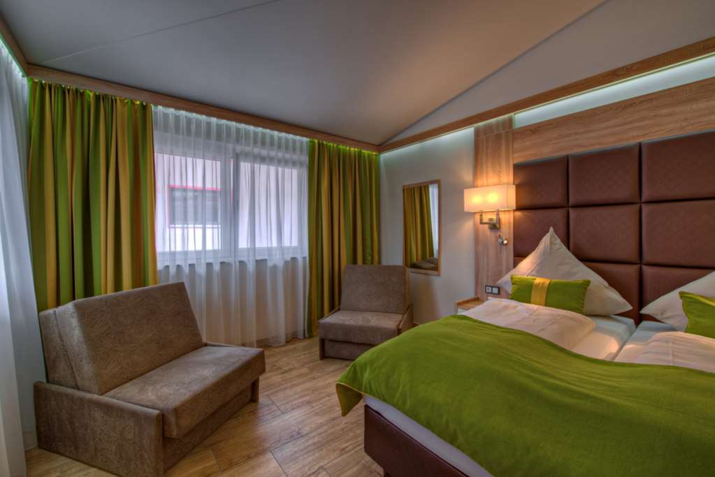 Best Western Plus Hotel Fuessen, Augsburger Straße 18 in Fuessen