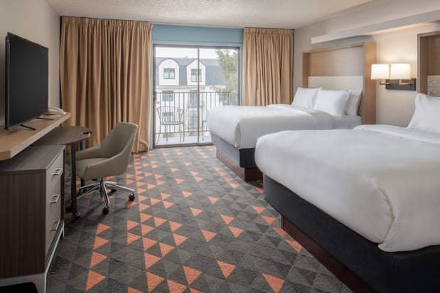 Images Holiday Inn Portland - Columbia Riverfront by IHG