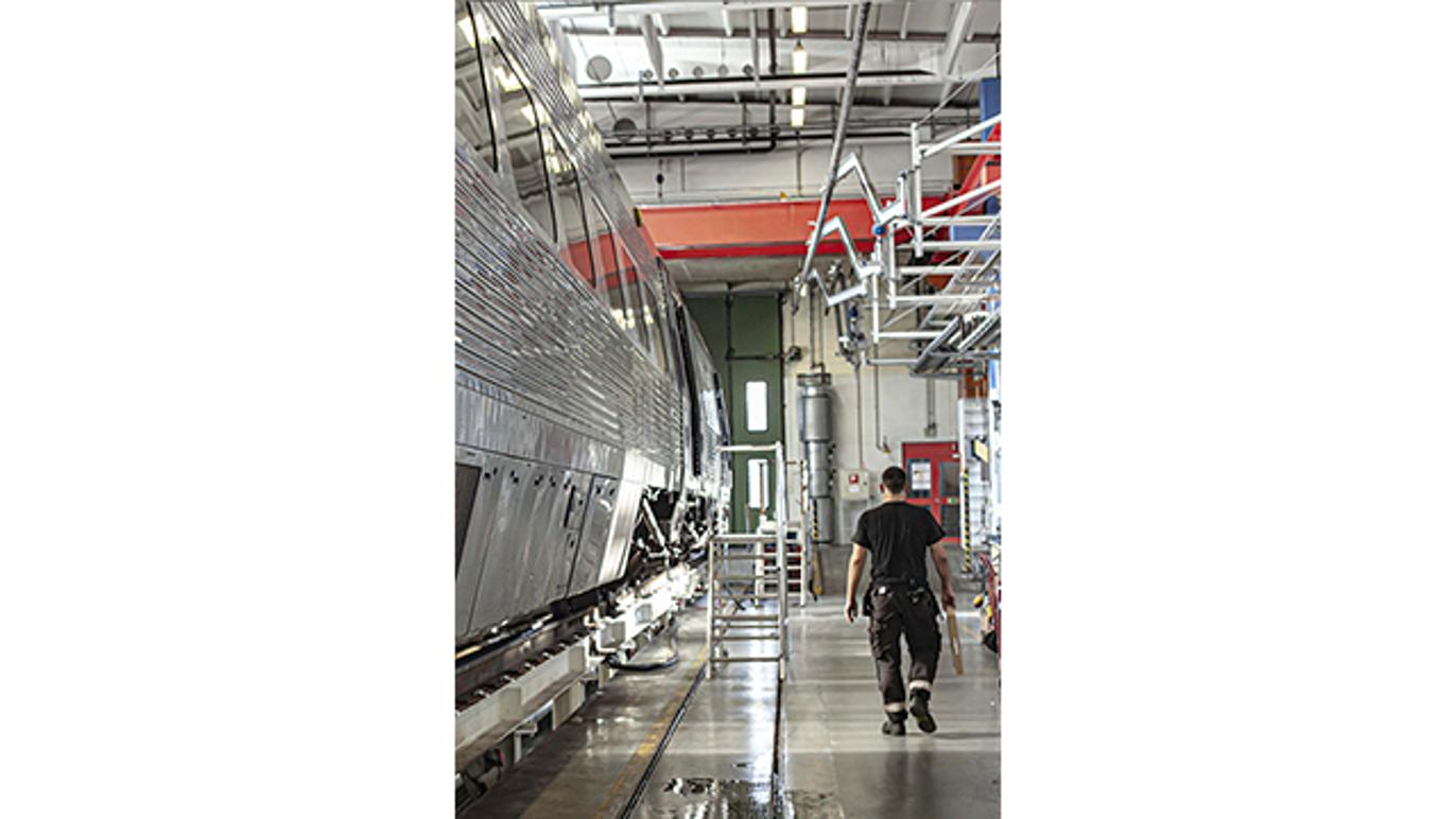 Images EuroMaint Rail AB