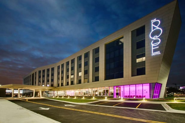 Images The Rose Hotel Chicago O’Hare, Tapestry Collection by Hilton