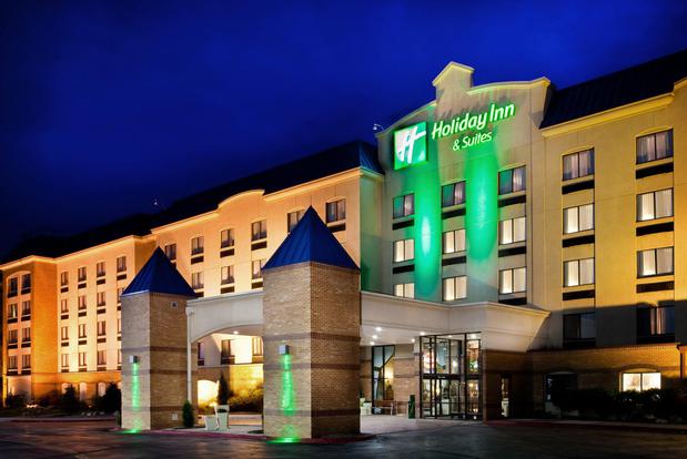 Images Holiday Inn & Suites Council Bluffs-I-29, an IHG Hotel