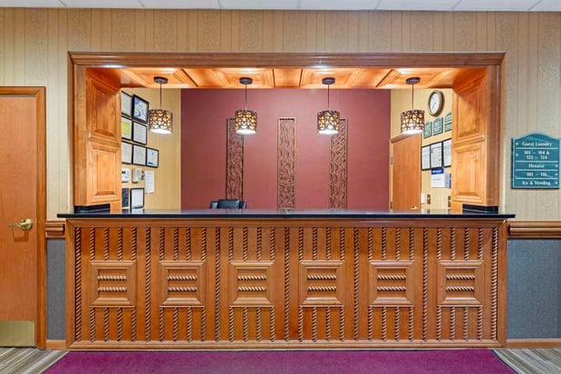 Images Best Western Plus Bradbury Inn & Suites