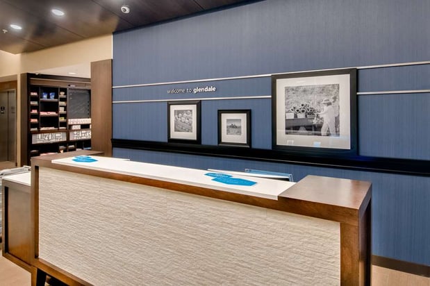 Images Hampton Inn and Suites Los Angeles - Glendale