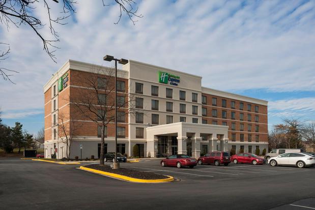 Images Holiday Inn Express & Suites Laurel by IHG