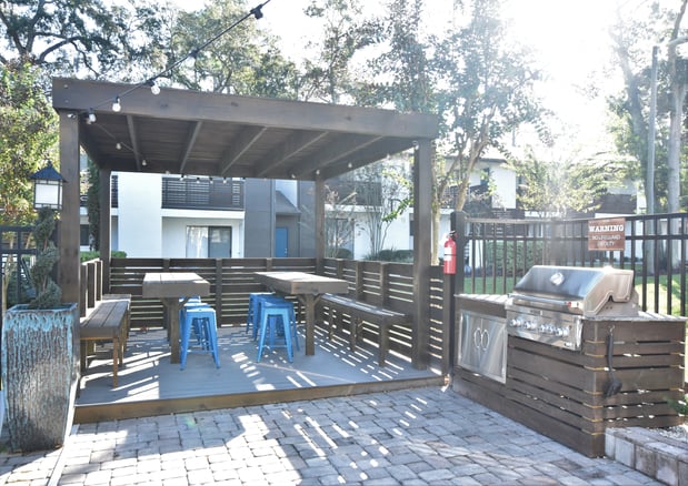 Images Silver Creek Apartments