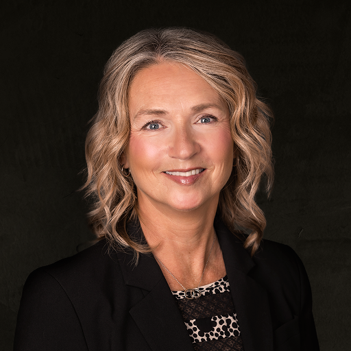 Barb Gilbert headshot.