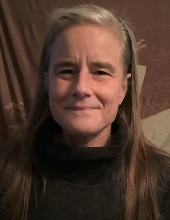 Images Elizabeth Brenden, Counselor