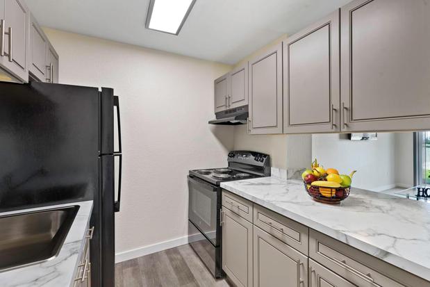 Images Campo Basso Apartment Homes