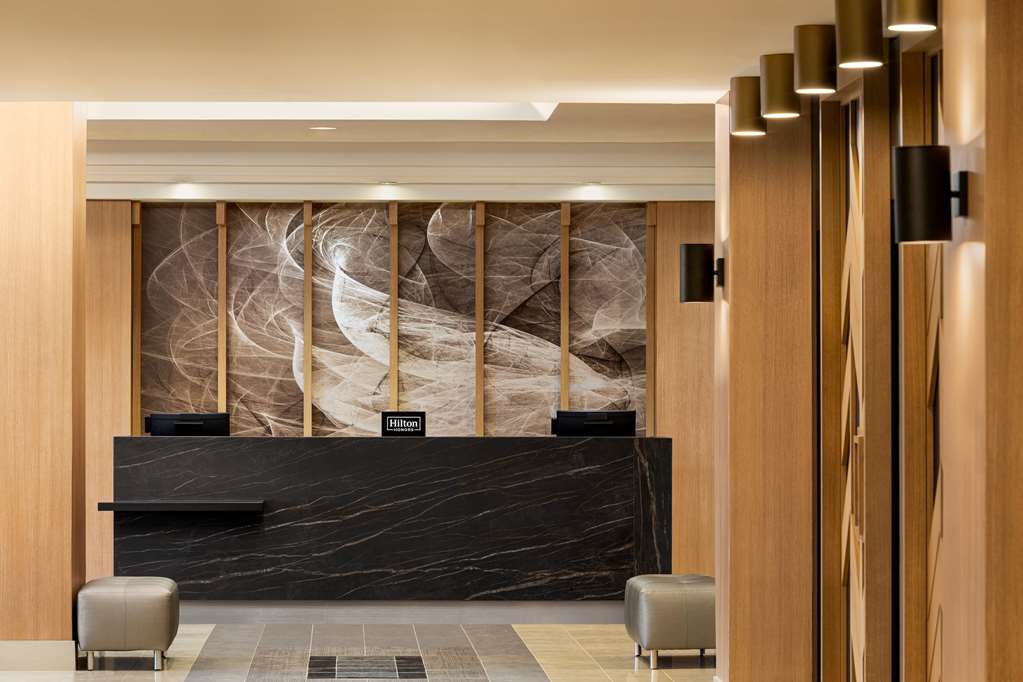 Images DoubleTree by Hilton Pointe Claire Montreal Airport West