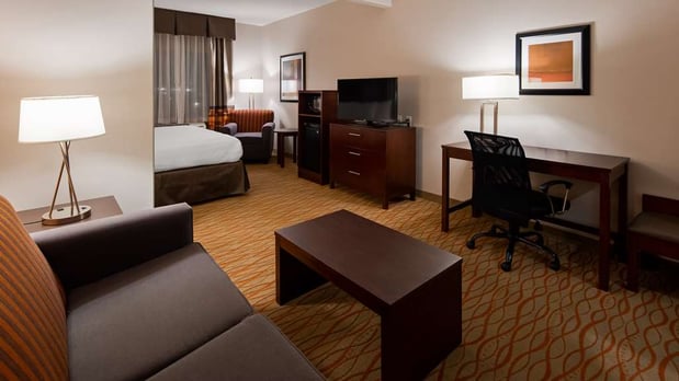 Images Best Western Plus Spring Inn & Suites