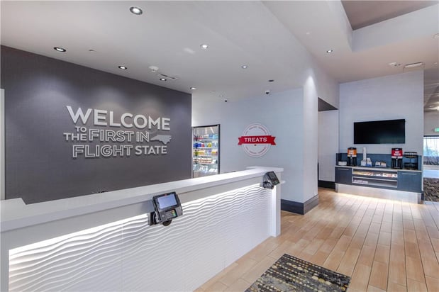 Images Hampton Inn & Suites Raleigh-Durham Airport-Brier Creek
