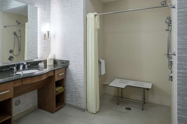Images Homewood Suites by Hilton Cedar Rapids North