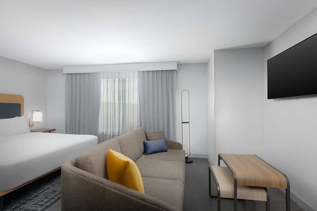 Images Homewood Suites by Hilton Newport Cincinnati