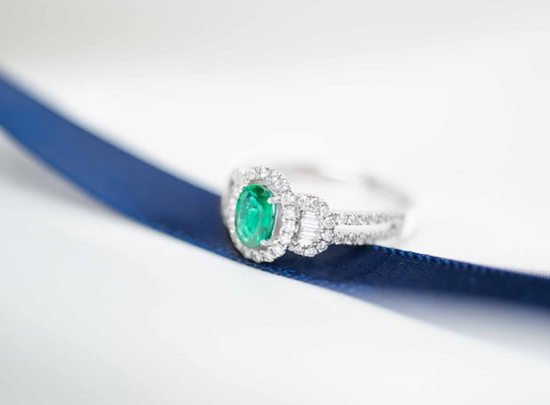 Images Day's Jewelers | Topsham, ME