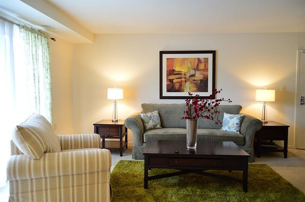 Images White Oaks Apartments