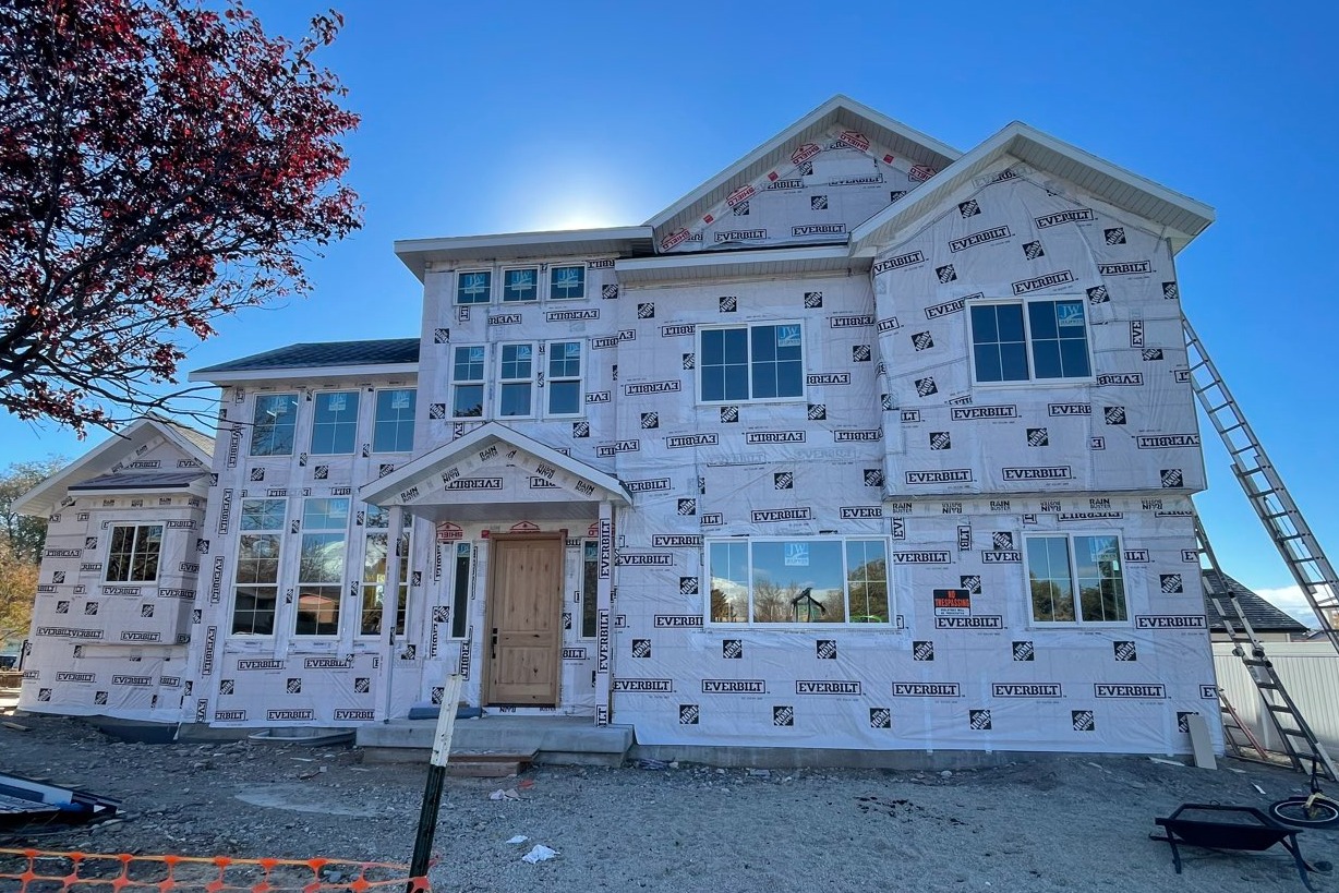 New residential construction with roof underlayment by R1 Roofing & Exteriors in Arizona
