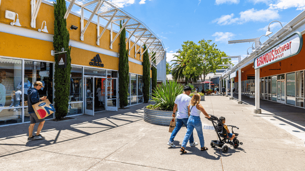 Images Petaluma Village Premium Outlets