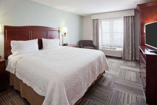 Images Hampton Inn Duluth Canal Park