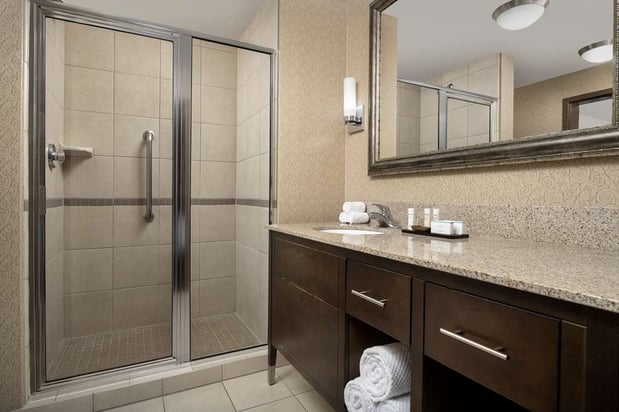 Images Embassy Suites by Hilton Birmingham Hoover