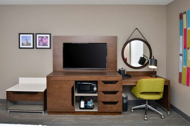 Images Hampton Inn & Suites Adrian