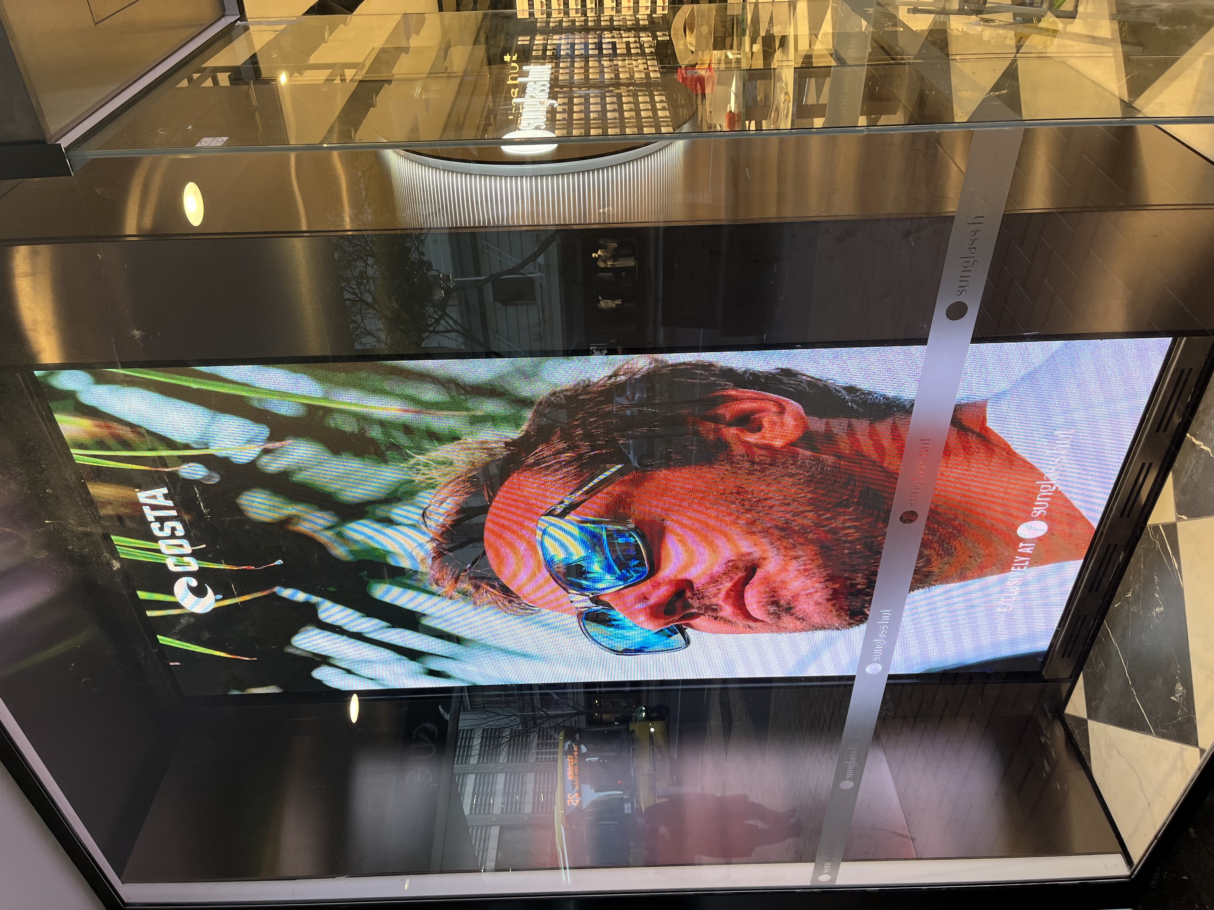 Images Sunglass Hut Lambton Quay
